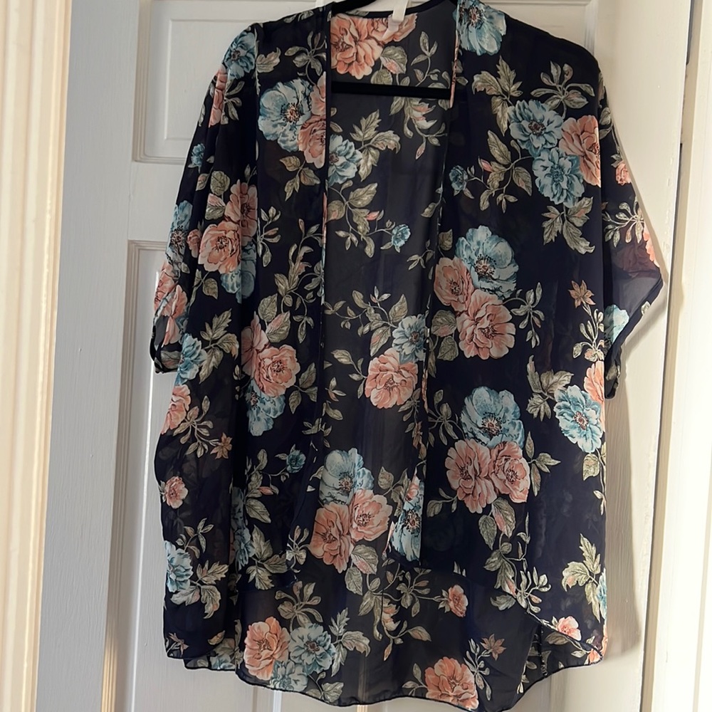 Sheer blue floral kimono